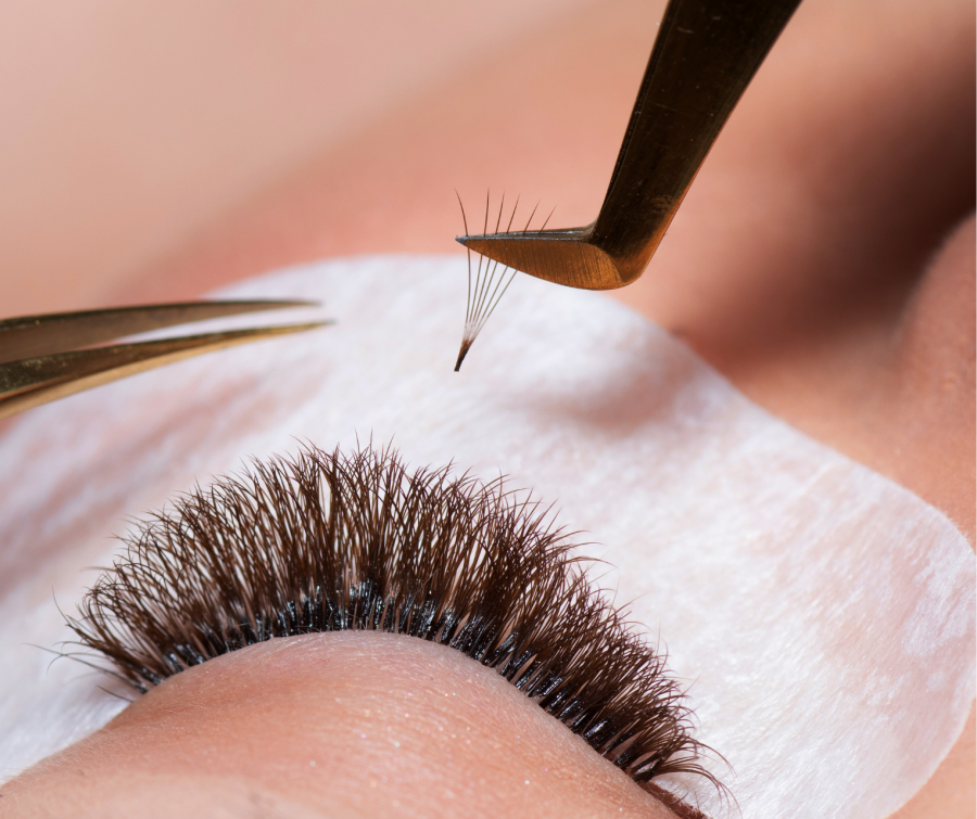 Lashlifting: Dein Schlüssel zu natürlich schönen Wimpern